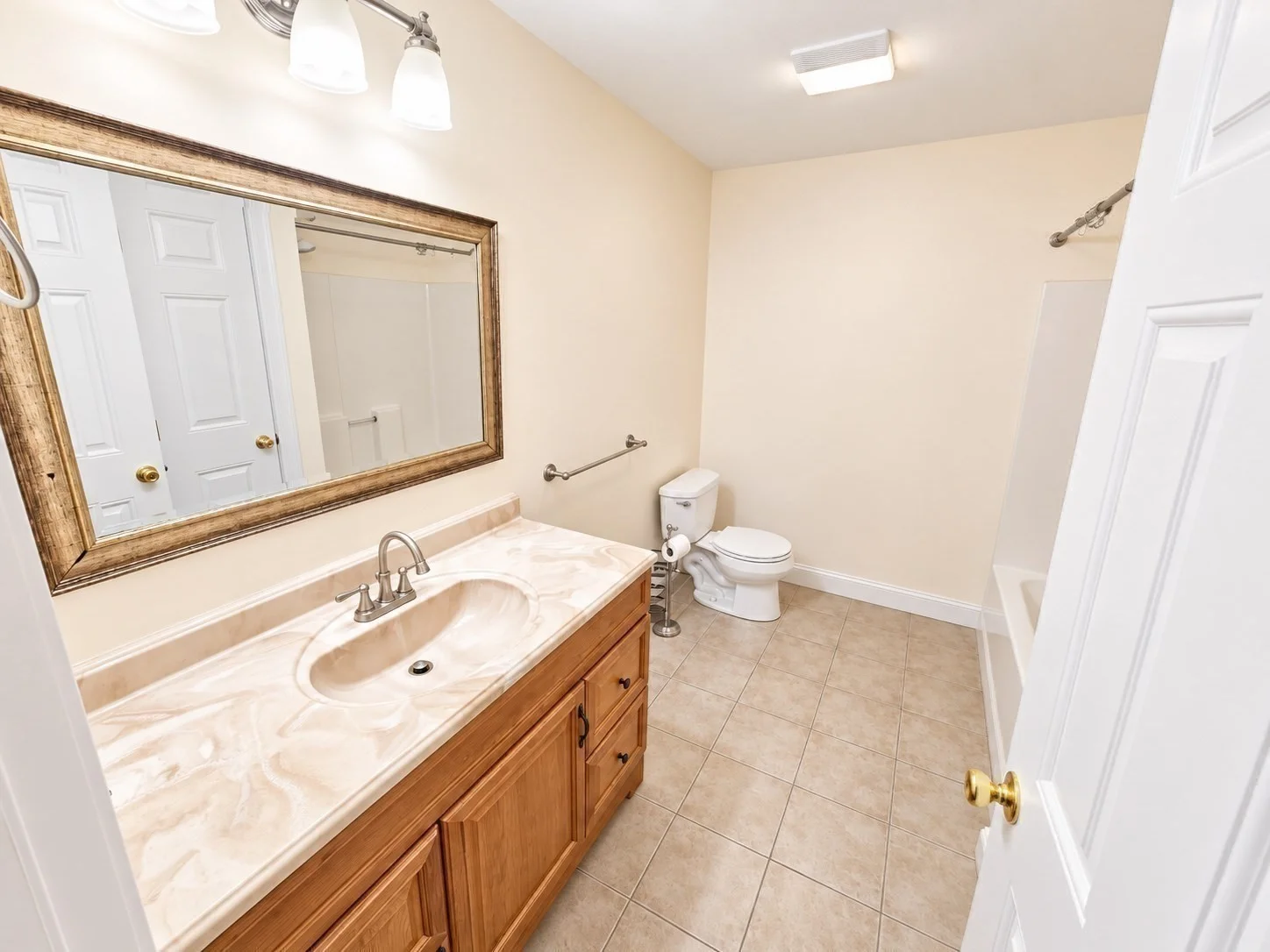 3 bed, 2 bath apartment for rent at 54 East Silver St Unit C, Westfield — photo 17 of 23