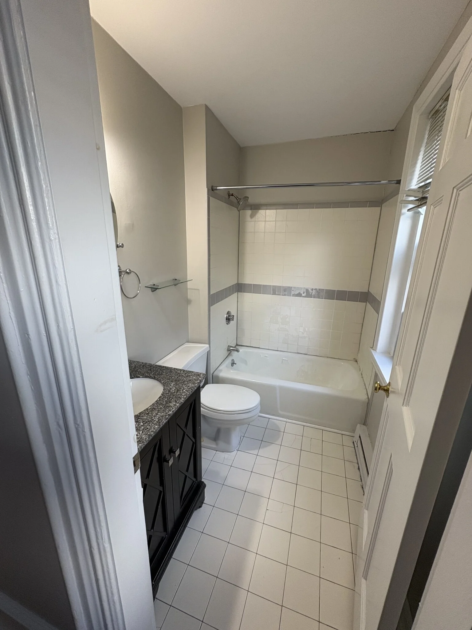 1 bed, 1 bath apartment for rent at 54 E Springfield St Unit 3, South End — photo 13 of 14