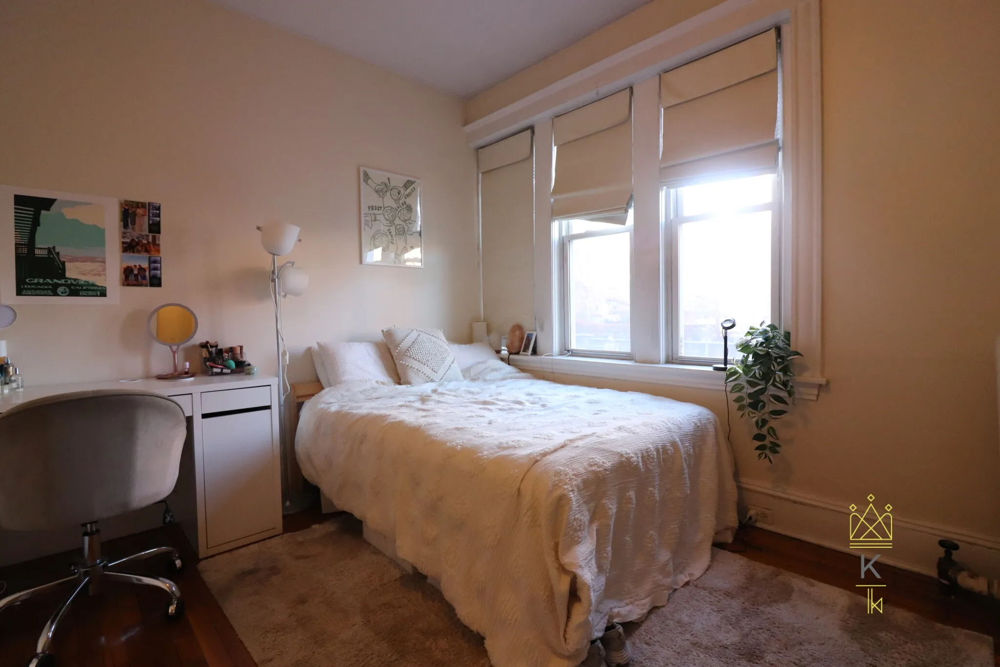 4 bed, 1 bath apartment for rent at 54 Egmont St Unit 1, North Brookline — photo 4 of 11