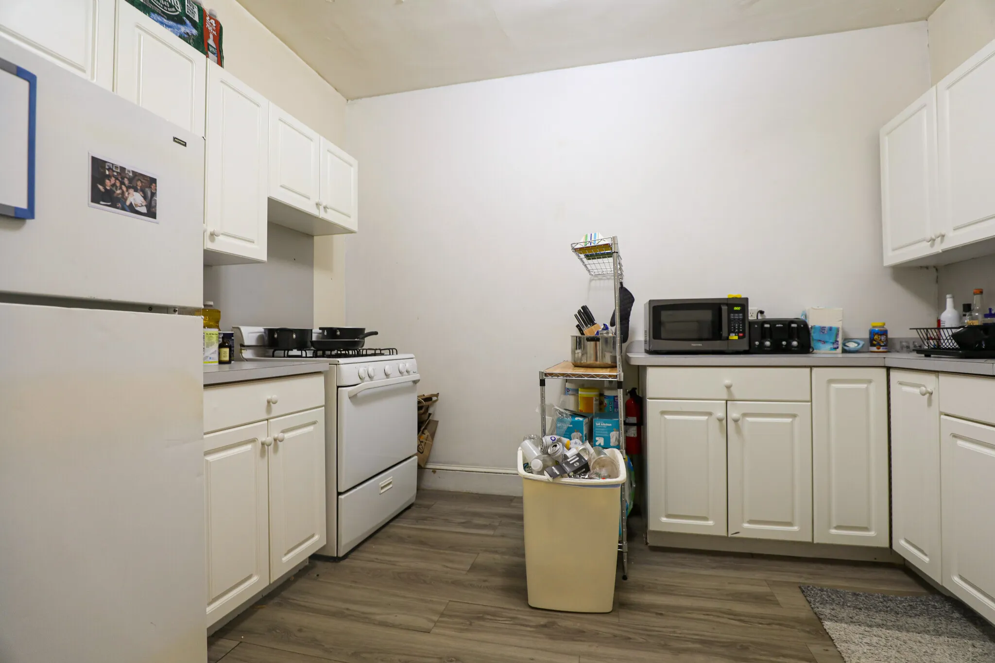 3 bed, 1 bath apartment for rent at 54 Egmont St Unit 2, North Brookline — photo 2 of 8