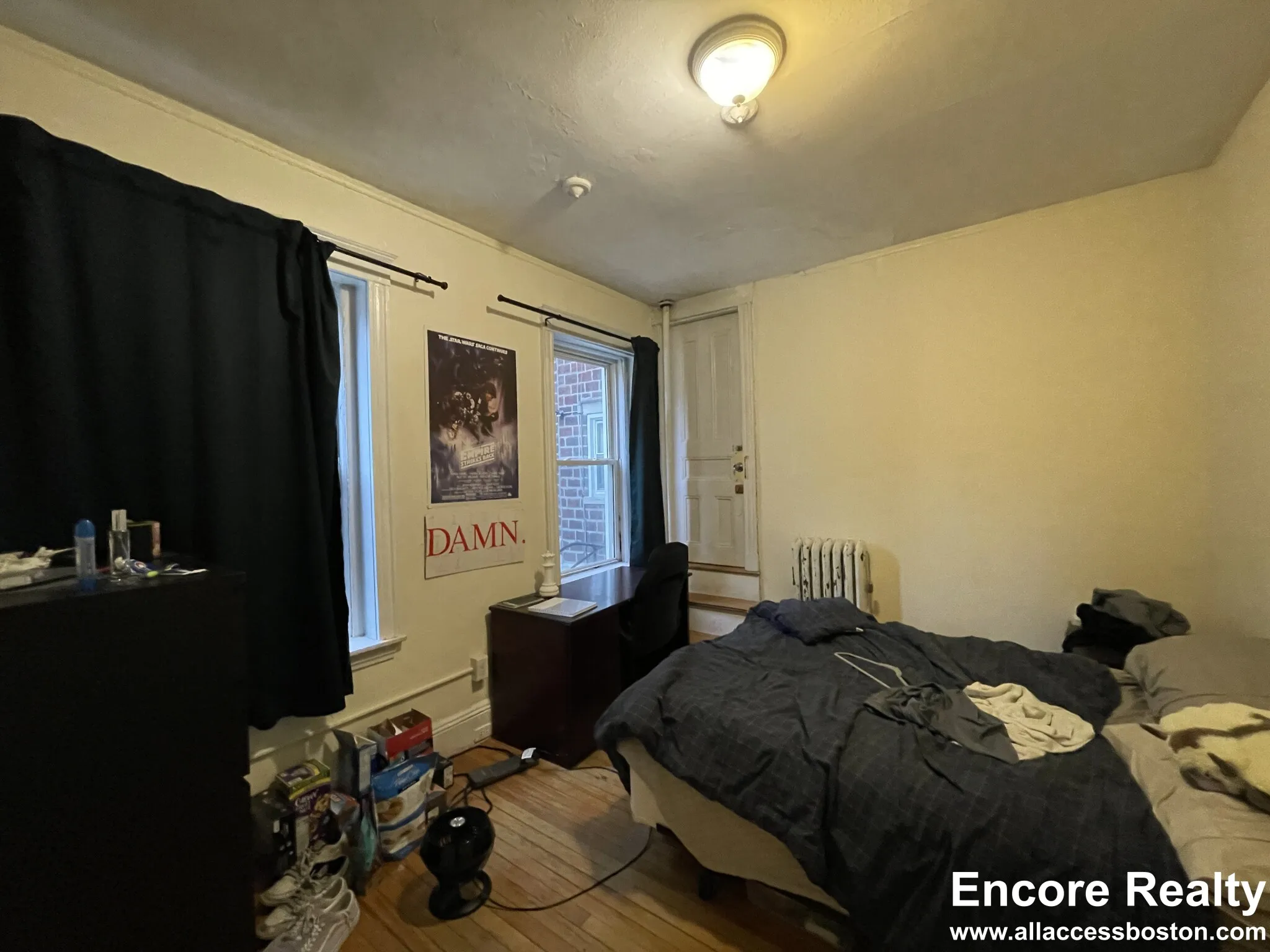 3 bed, 1 bath apartment for rent at 54 Egmont St Unit 2a, North Brookline — photo 14 of 18