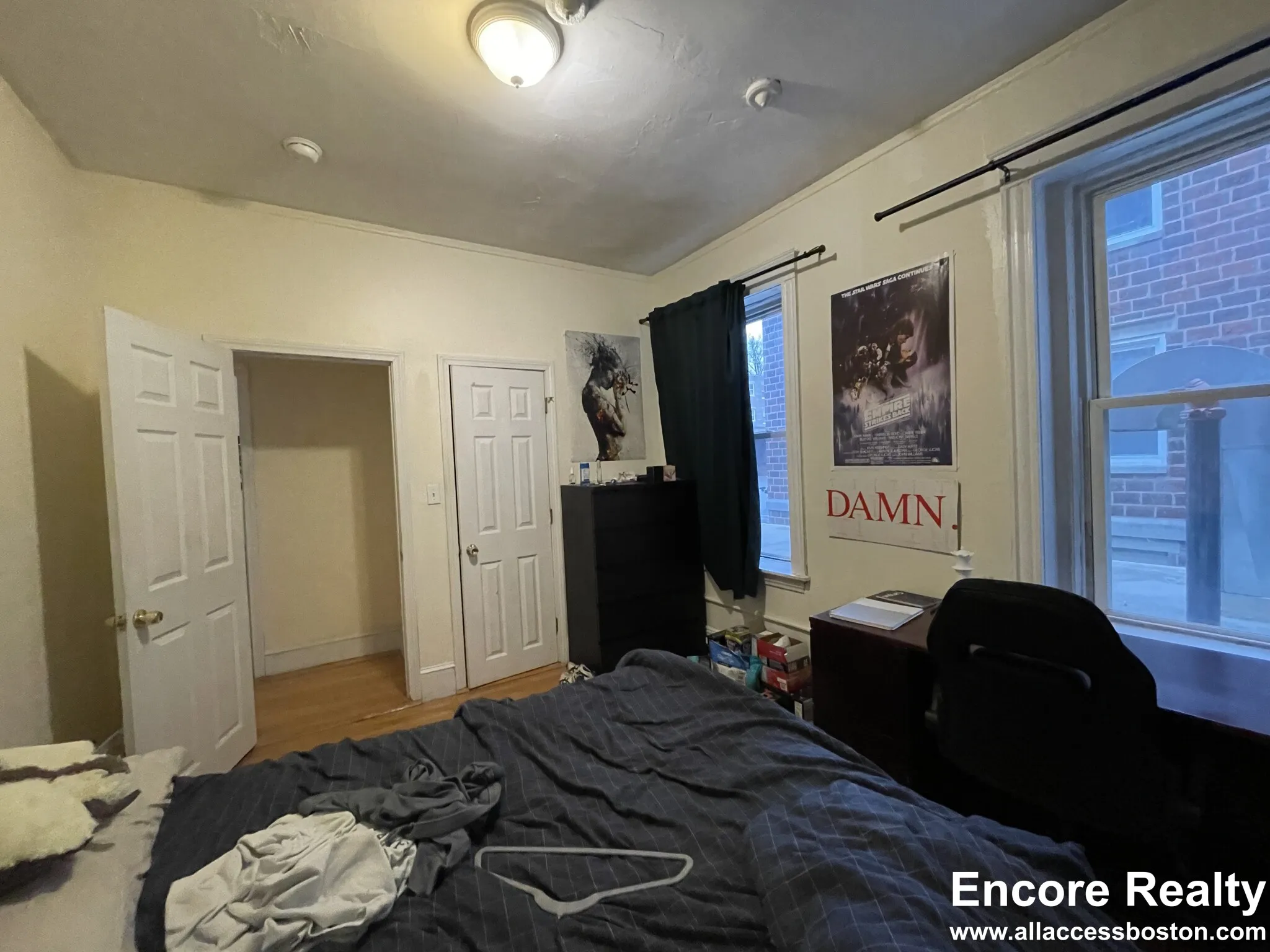 3 bed, 1 bath apartment for rent at 54 Egmont St Unit 2a, North Brookline — photo 15 of 18