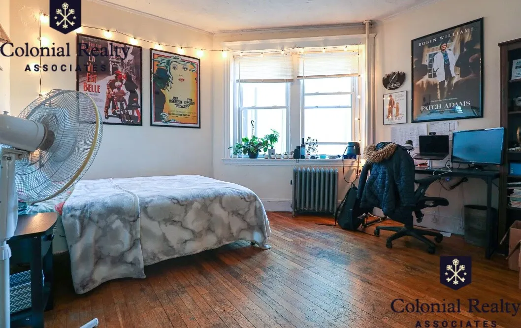 4 bed, 1 bath apartment for rent at 54 Egmont St Unit 3, North Brookline — photo 12 of 29