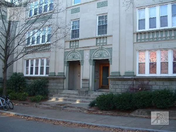 4 bed, 1 bath apartment for rent at 54 Egmont St Unit 5, North Brookline — photo 11 of 11