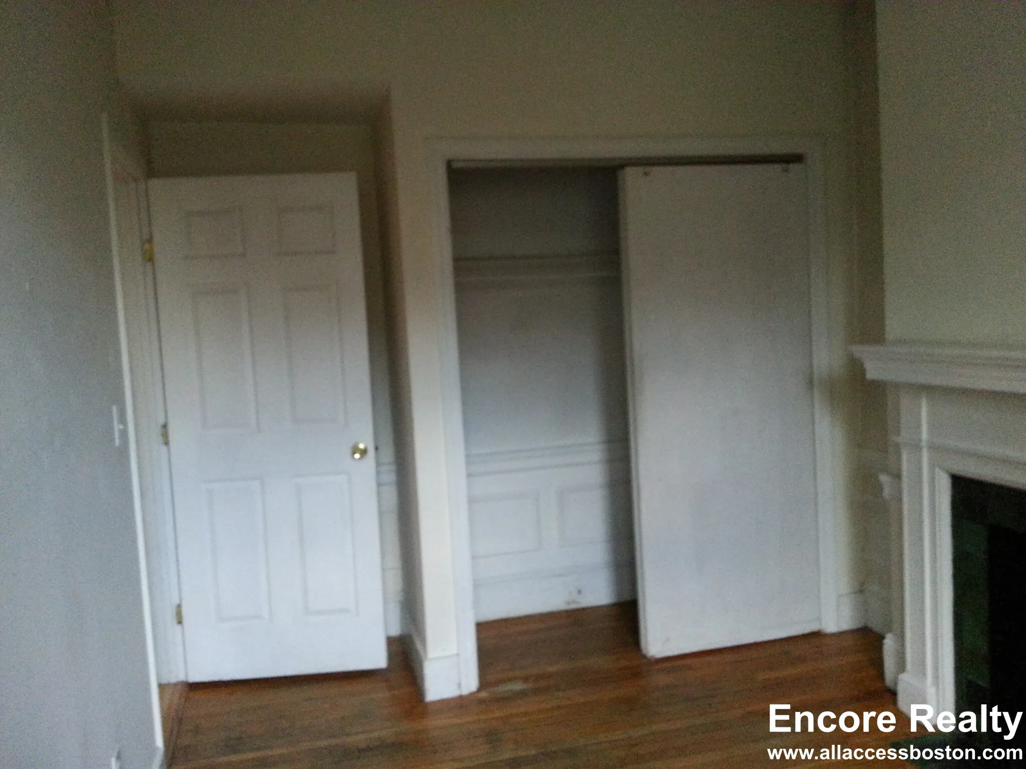 4 bed, 1 bath apartment for rent at 54 Egmont St Unit 99, North Brookline — photo 10 of 22