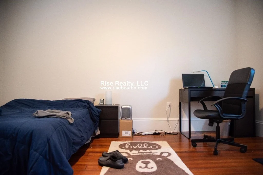 3 bed, 2 bath apartment for rent at 54 Eutaw Unit house, Boston — photo 11 of 15