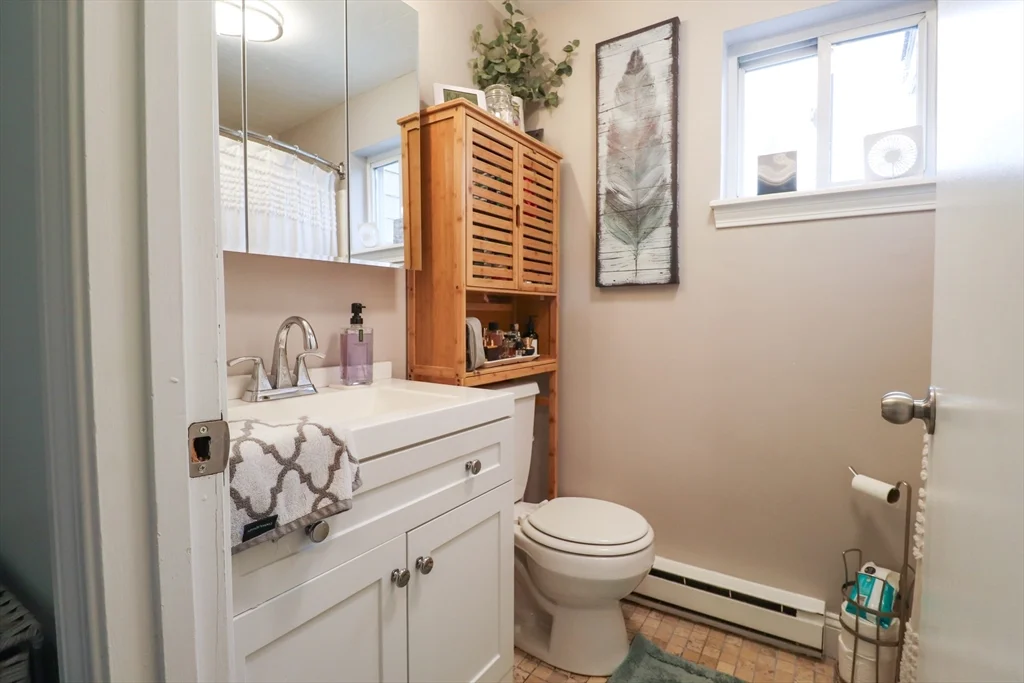 2 bed, 1 bath apartment for rent at 54 Fairfield Park Unit 54, Mansfield — photo 8 of 15