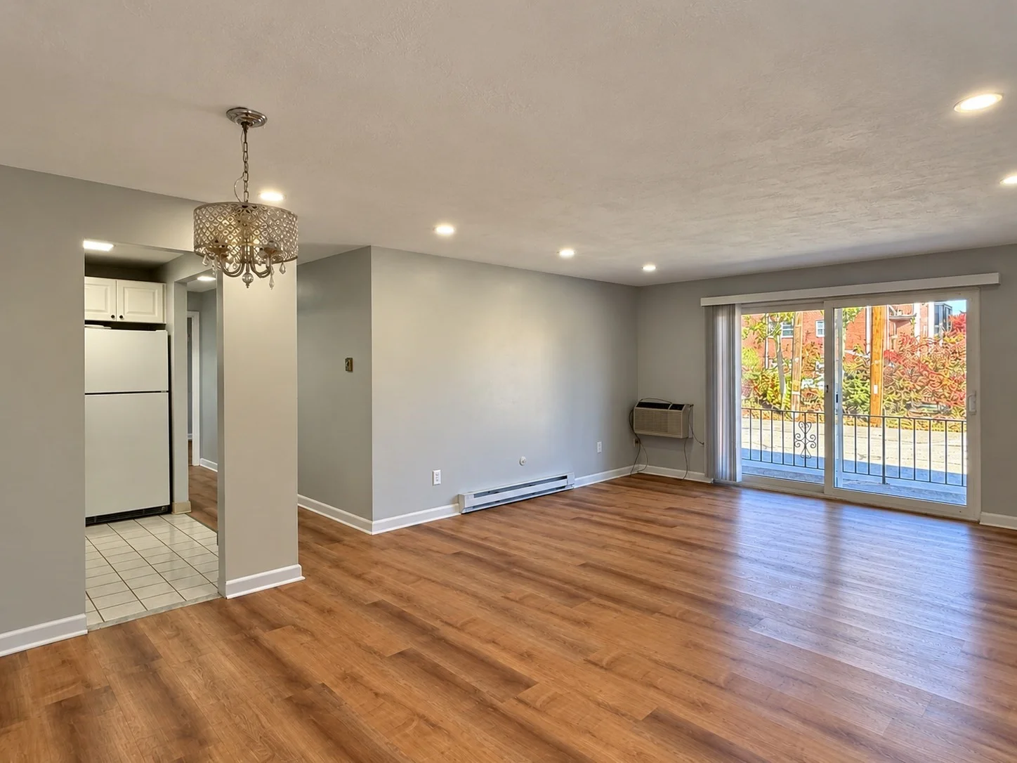 2 bed, 1 bath apartment for rent at 54 Fountain Ln Unit 5, Weymouth — photo 2 of 14