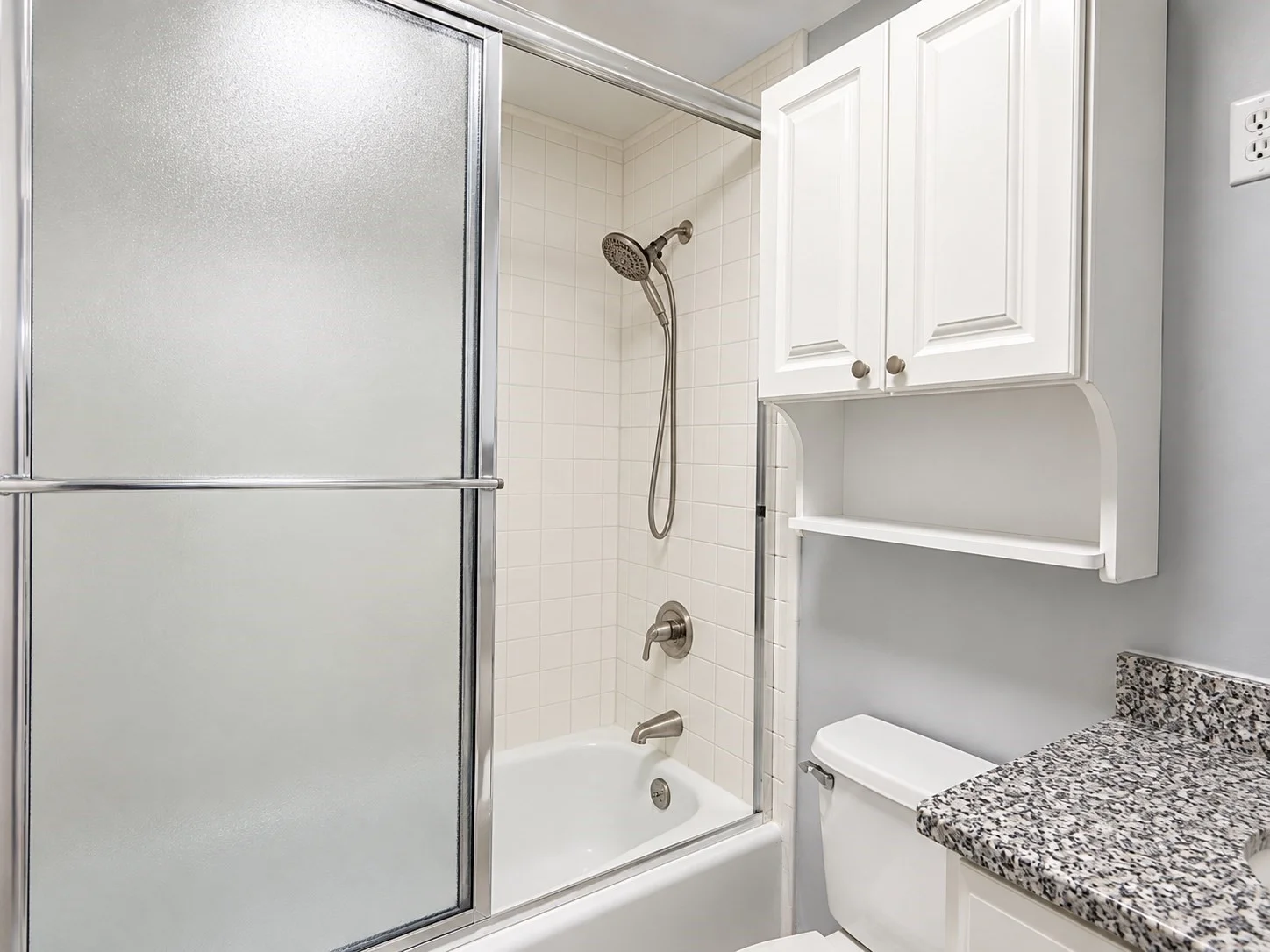 2 bed, 1 bath apartment for rent at 54 Fountain Ln Unit 5, Weymouth — photo 12 of 14