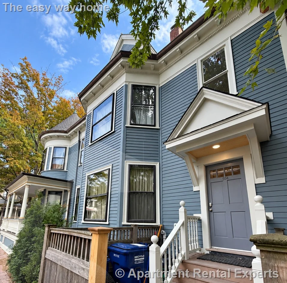 2 bed, 1 bath apartment for rent at 54 Garfield St Unit A, Baldwin — photo 11 of 11