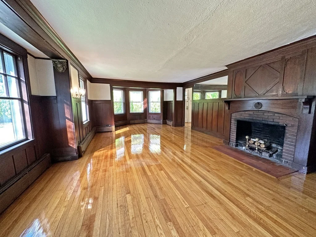 3 bed, 1 bath apartment for rent at 54 Grove Hill Park Unit 54, Newton — photo 2 of 19