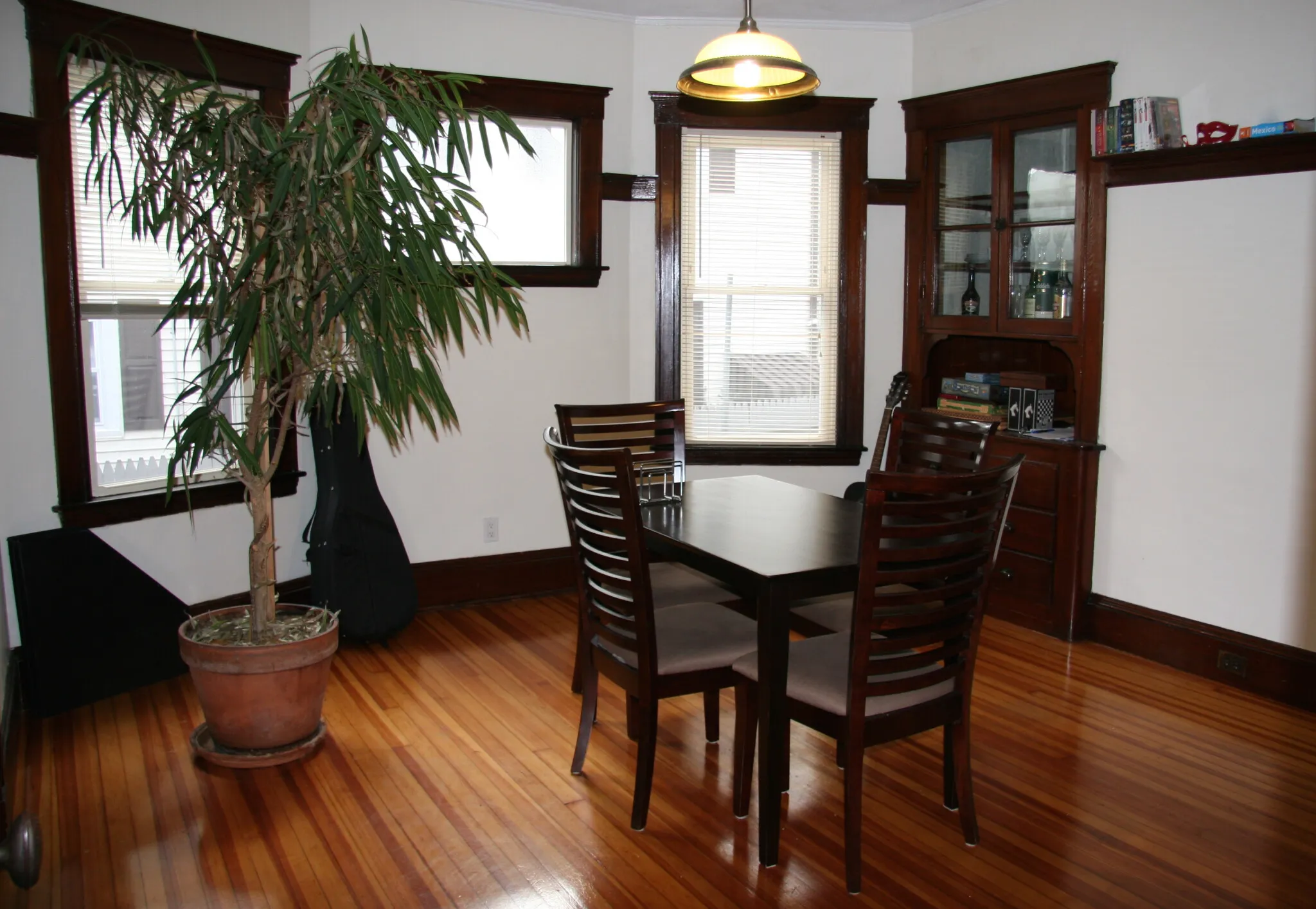 3 bed, 2 bath apartment for rent at 54 Hobson St Unit One, Brighton — photo 11 of 34