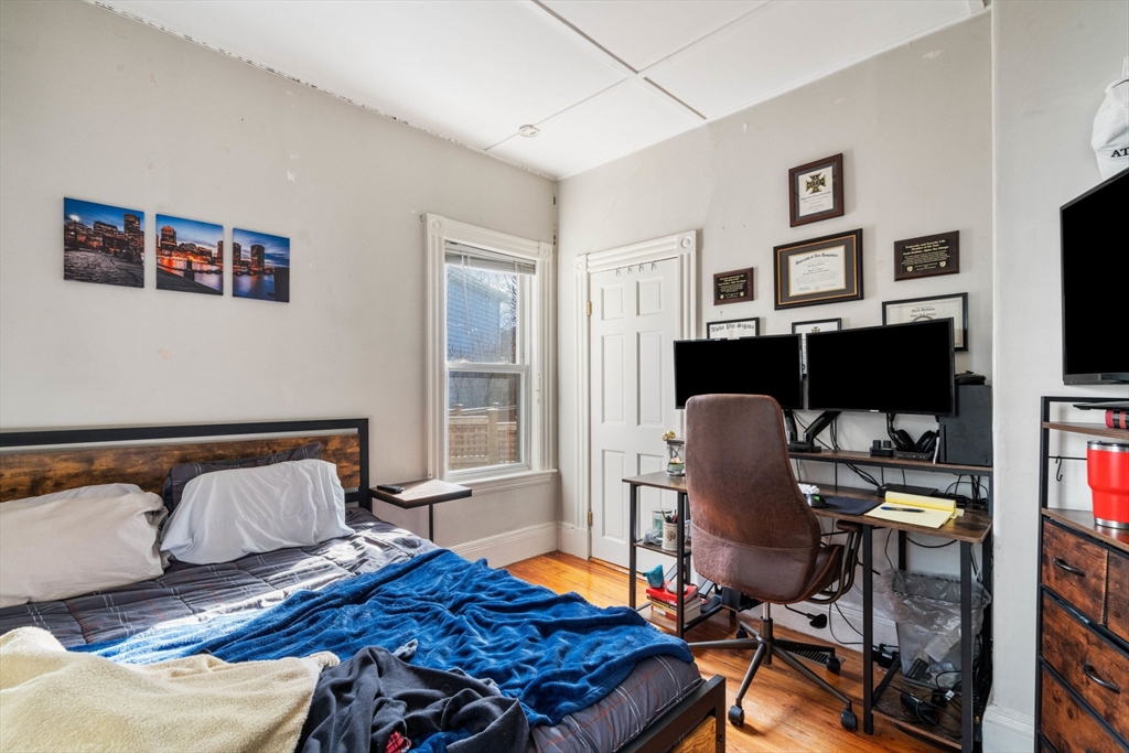 3 bed, 1 bath apartment for rent at 54 Hubbard Unit 54, Neighborhood Nine — photo 11 of 11