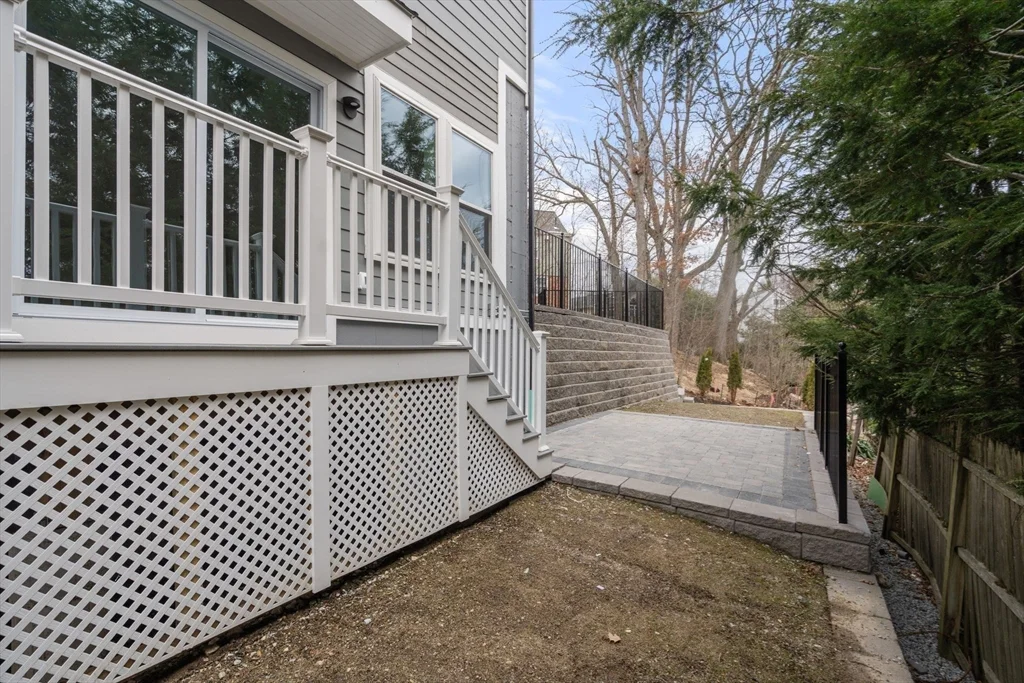 4 bed, 3 bath apartment for rent at 54 Indiana Ter Unit 54, Newton Upper Falls — photo 24 of 25