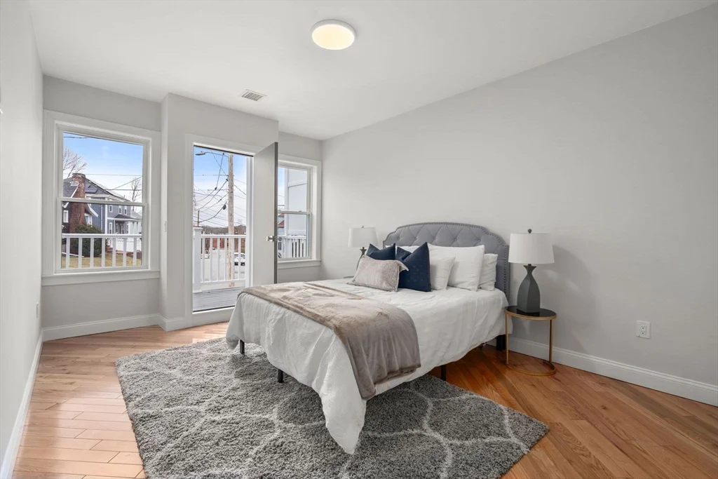 4 bed, 3 bath apartment for rent at 54 Indiana Ter Unit 54, Newton Upper Falls — photo 11 of 25