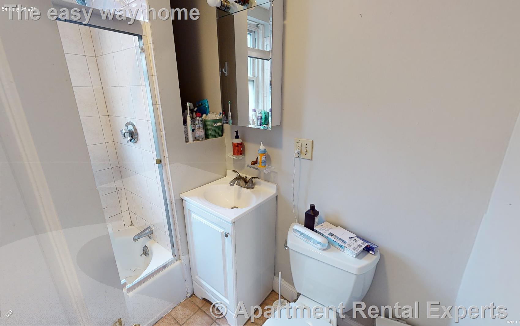 3 bed, 1 bath apartment for rent at 54 Kelly Rd Unit 2L, Central Square — photo 6 of 8