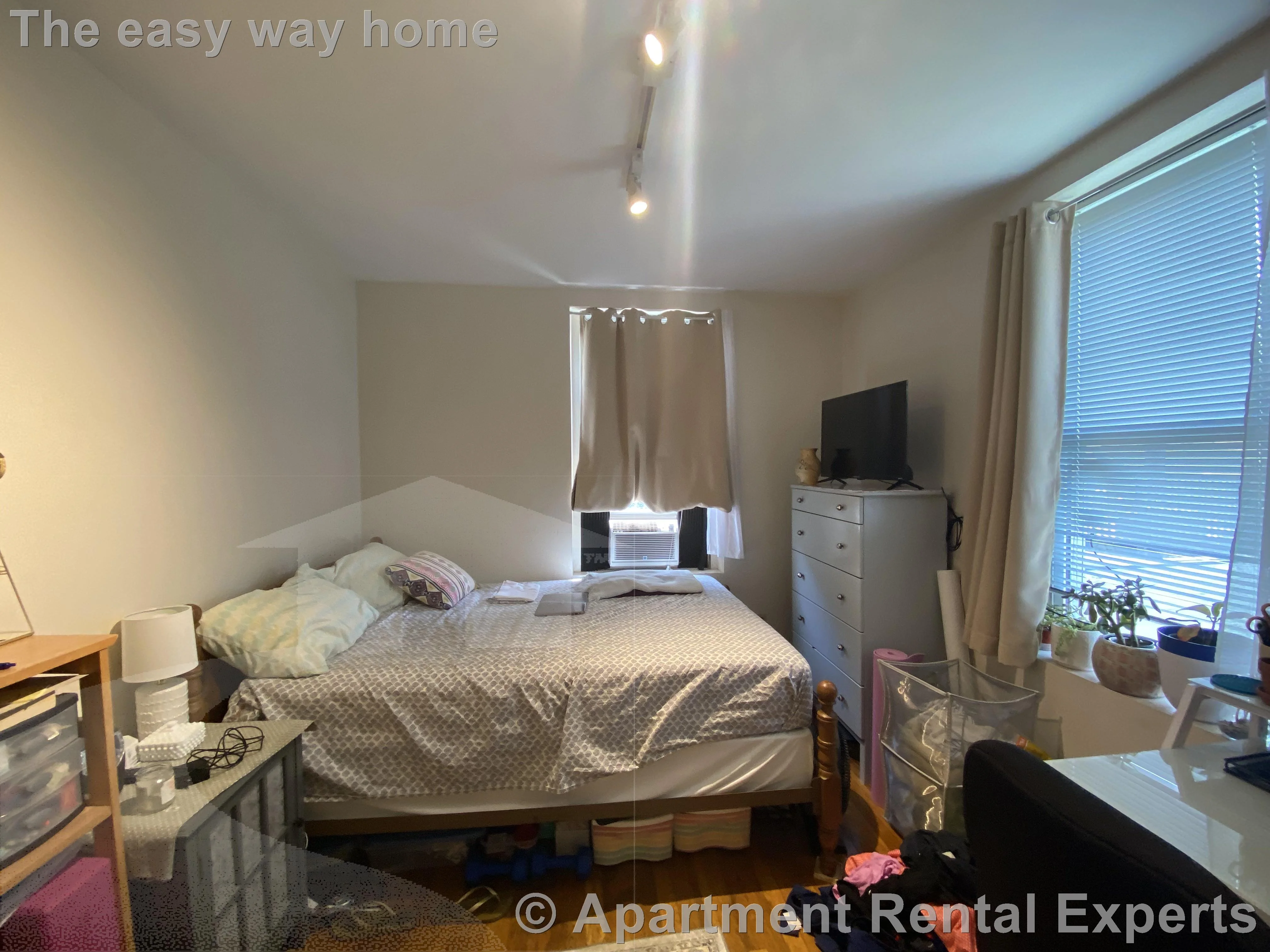 3 bed, 1 bath apartment for rent at 54 Kelly Rd Unit 3L, Central Square — photo 9 of 15