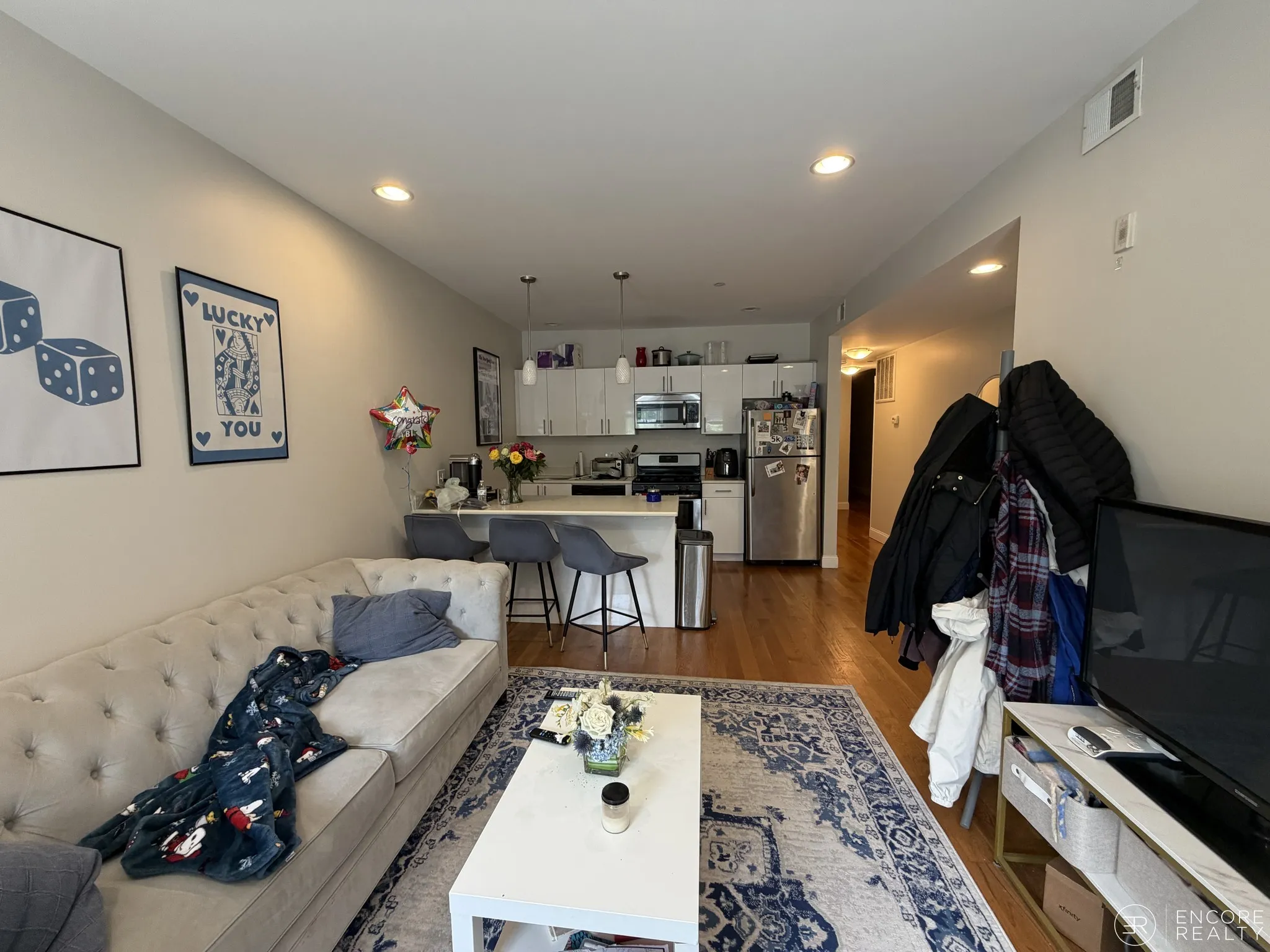 3 bed, 1.5 bath apartment for rent at 54 Kent St Unit 1A, Brookline Village — photo 4 of 30