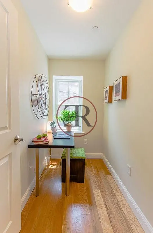 3 bed, 1.5 bath apartment for rent at 54 Kent St Unit 1A, Brookline Village — photo 29 of 30