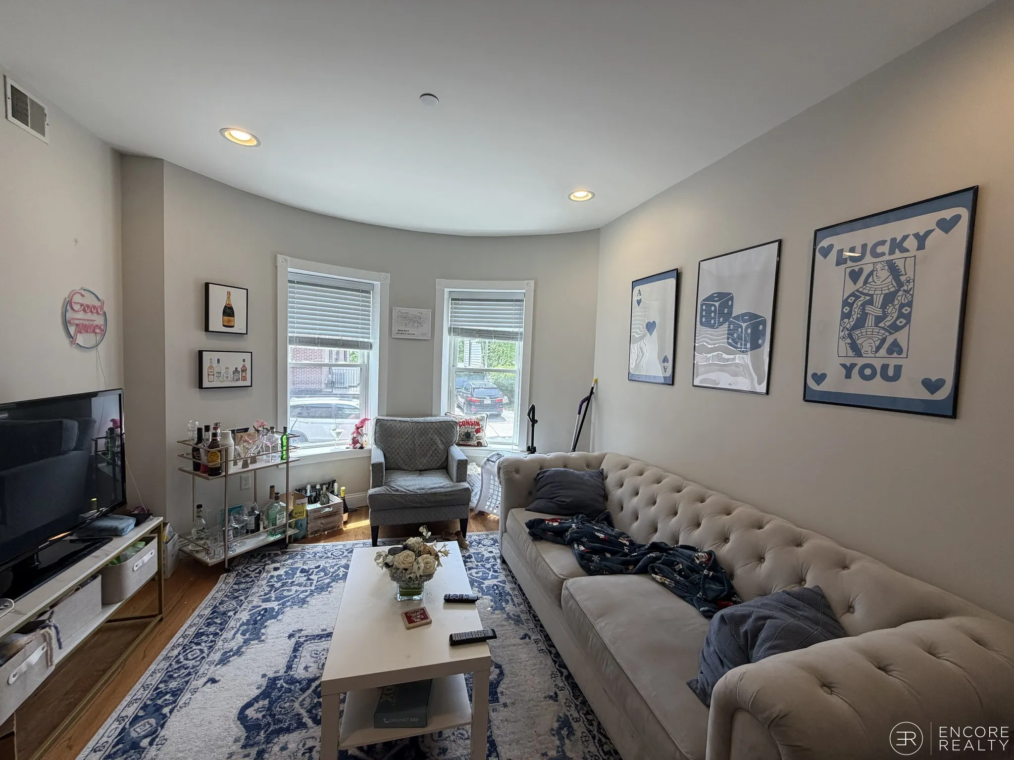 3 bed, 1.5 bath apartment for rent at 54 Kent St Unit 1A, Brookline Village — photo 3 of 30