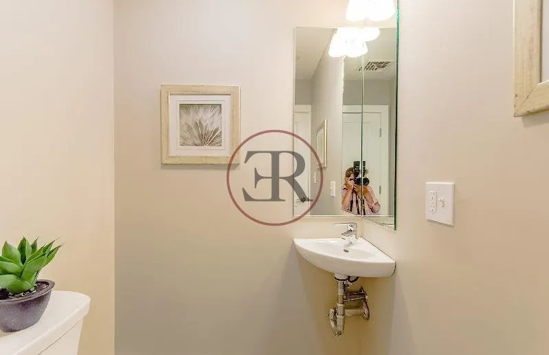 3 bed, 1.5 bath apartment for rent at 54 Kent St Unit 1A, Brookline Village — photo 24 of 30