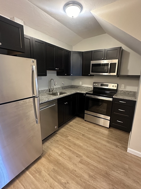1 bed, 1 bath apartment for rent at 54 Longmeadow Rd Unit 4, Taunton — photo 2 of 11