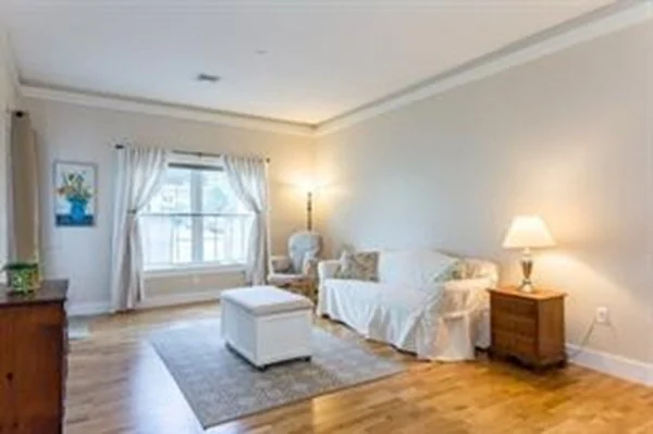 1 bed, 1 bath apartment for rent at 54 Loomis St Unit 2104, Bedford — photo 2 of 12