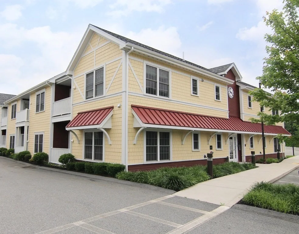 2 bed, 2 bath apartment for rent at 54 Loomis Unit 2102, Bedford — photo 1 of 12