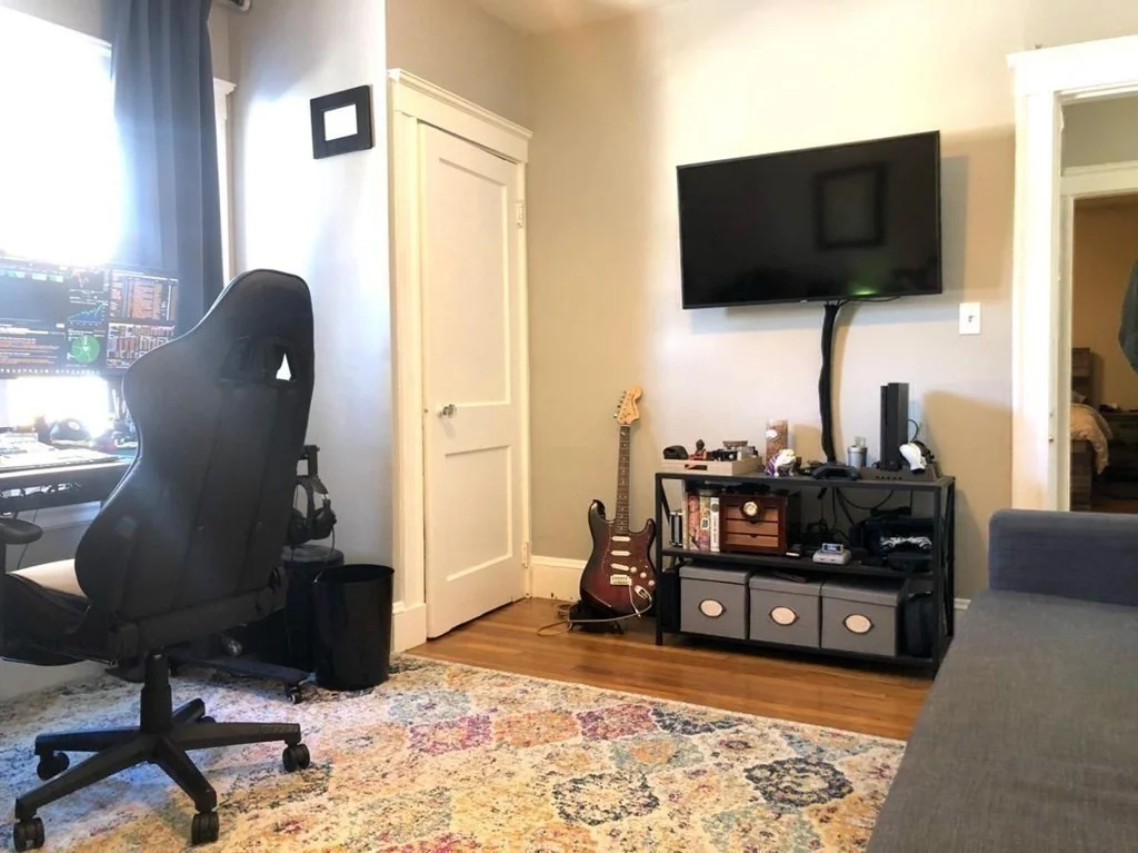 3 bed, 2 bath apartment for rent at 54 Lothrop St Unit 54, Newton — photo 8 of 13