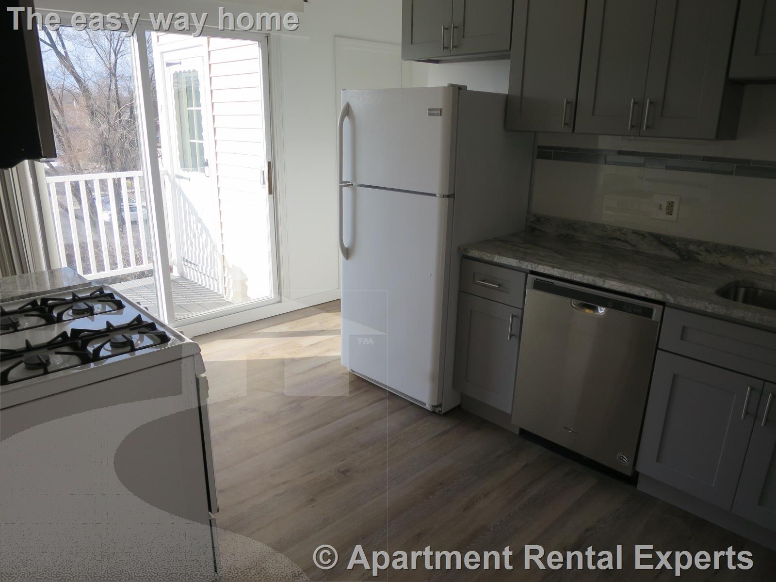 1 bed, 1 bath apartment for rent at 54 Madison Ave Unit 3, North Cambridge — photo 5 of 13
