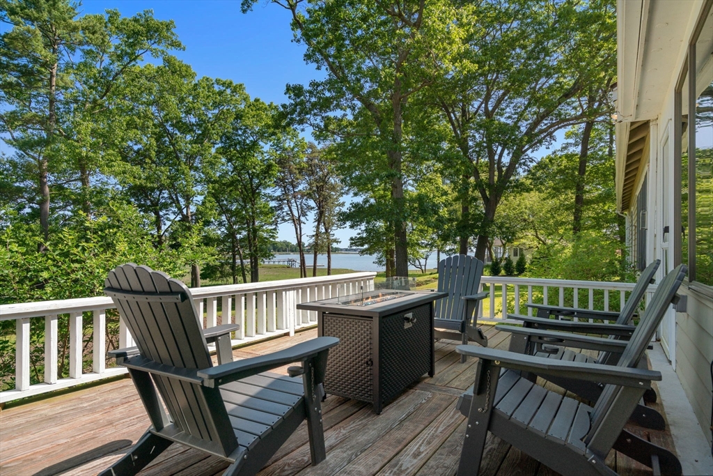 3 bed, 2 bath apartment for rent at 54 Marshall St Unit 54, Duxbury — photo 19 of 20