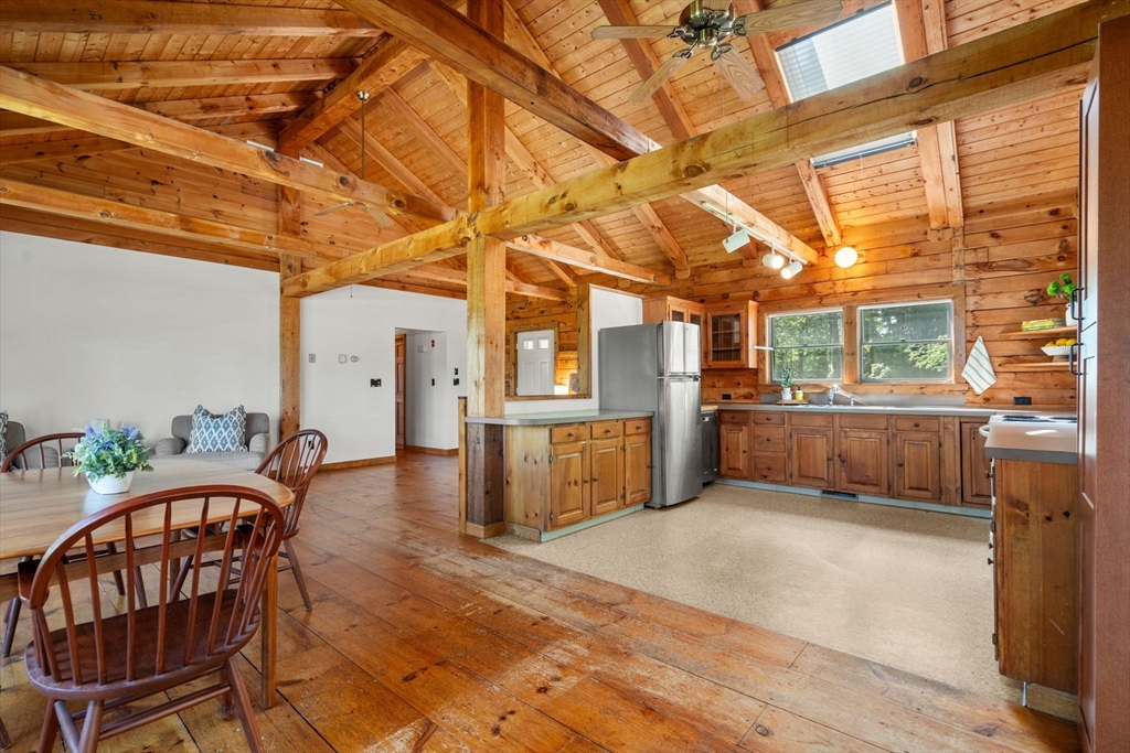3 bed, 2 bath apartment for rent at 54 Marshall St Unit 54, Duxbury — photo 10 of 20