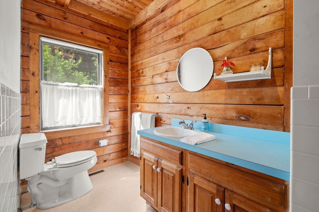 3 bed, 2 bath apartment for rent at 54 Marshall St Unit 54, Duxbury — photo 18 of 20