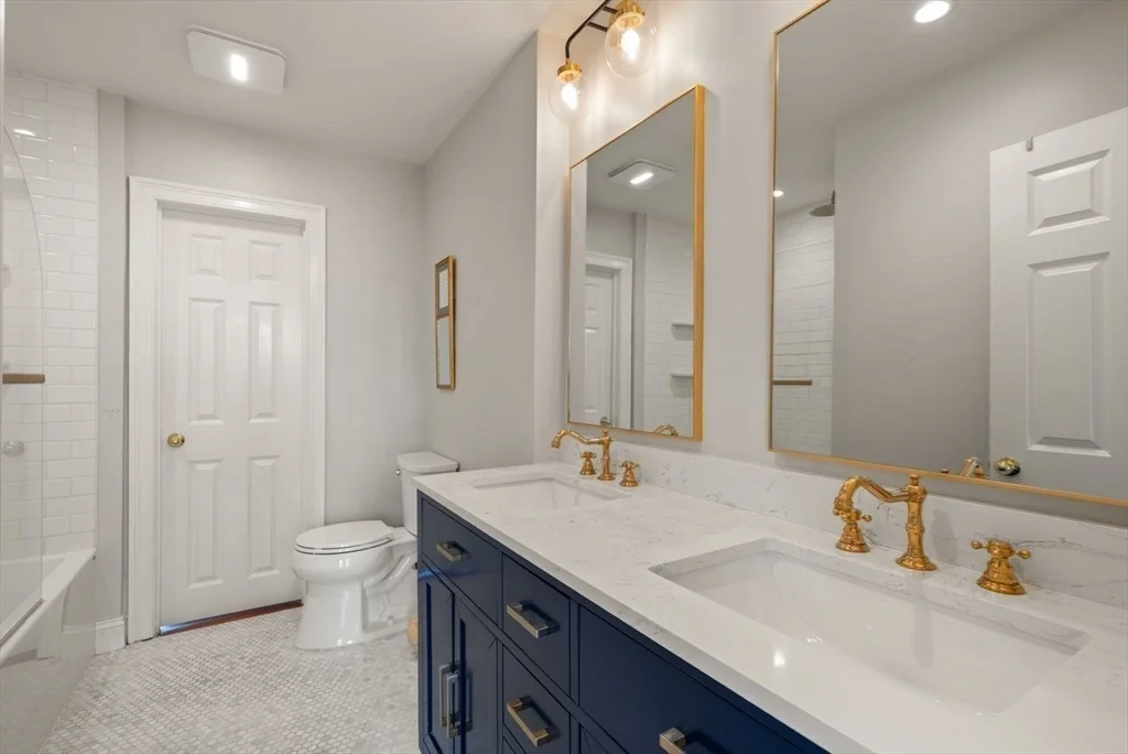 2 bed, 1 bath apartment for rent at 54 Monument Ave Unit 5, Charlestown — photo 18 of 32