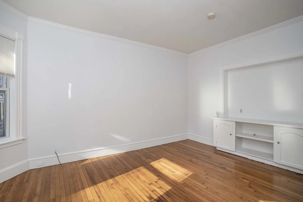 3 bed, 1 bath apartment for rent at 54 Msgr Patrick J Lydon Way Unit 1, Dorchester — photo 4 of 24