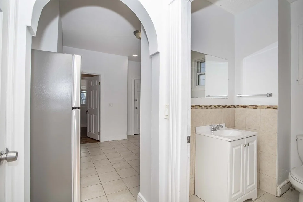 3 bed, 1 bath apartment for rent at 54 Msgr Patrick J Lydon Way Unit 1, Dorchester — photo 7 of 24