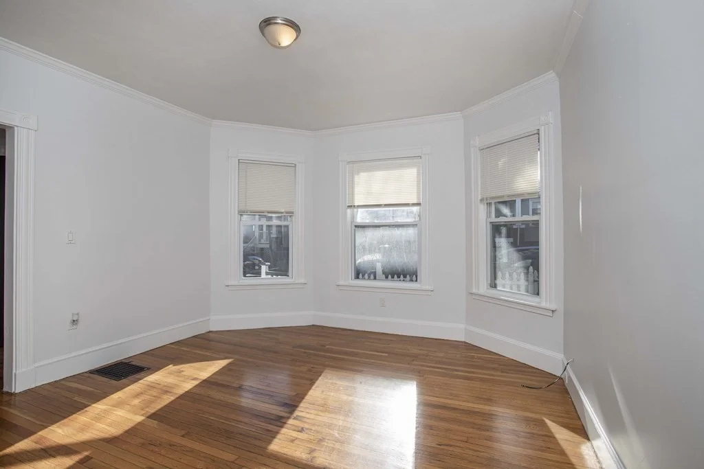3 bed, 1 bath apartment for rent at 54 Msgr Patrick J Lydon Way Unit 1, Dorchester — photo 2 of 24