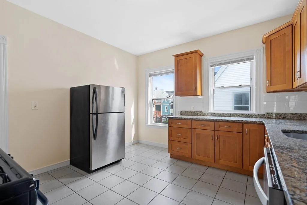 3 bed, 1 bath apartment for rent at 54 Msgr Patrick J Lydon Way Unit 2, Boston — photo 14 of 20
