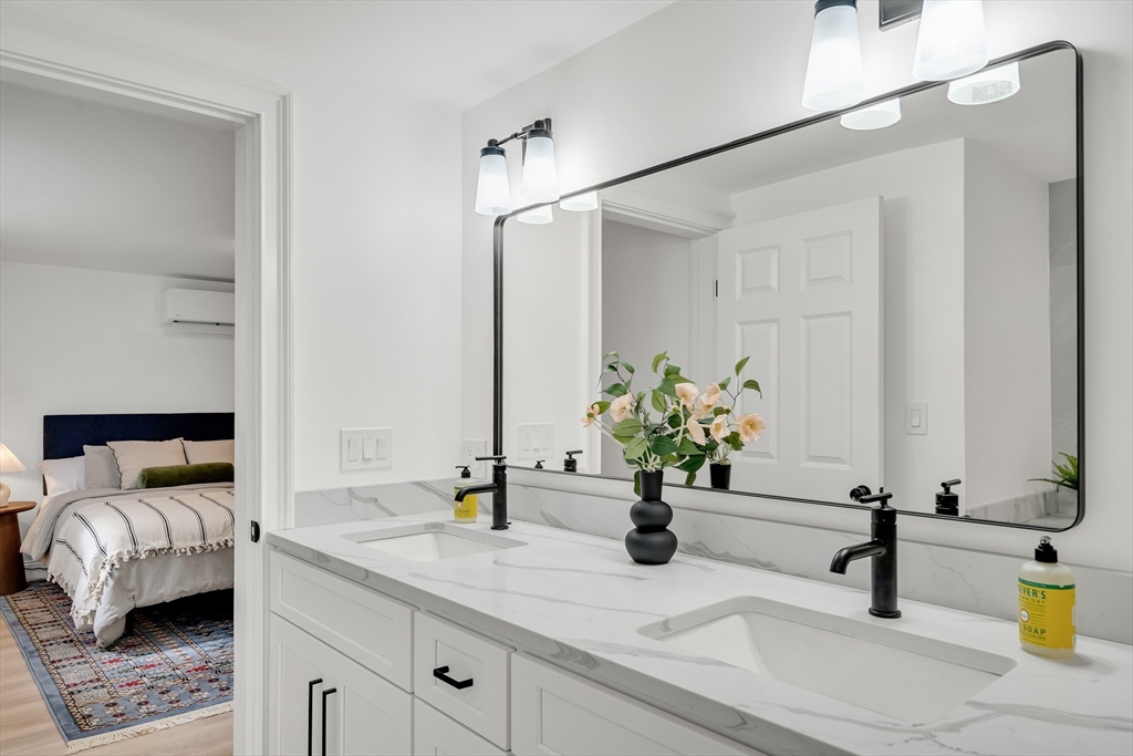 3 bed, 2 bath apartment for rent at 54 Park St Unit 1, Ward Two — photo 14 of 16