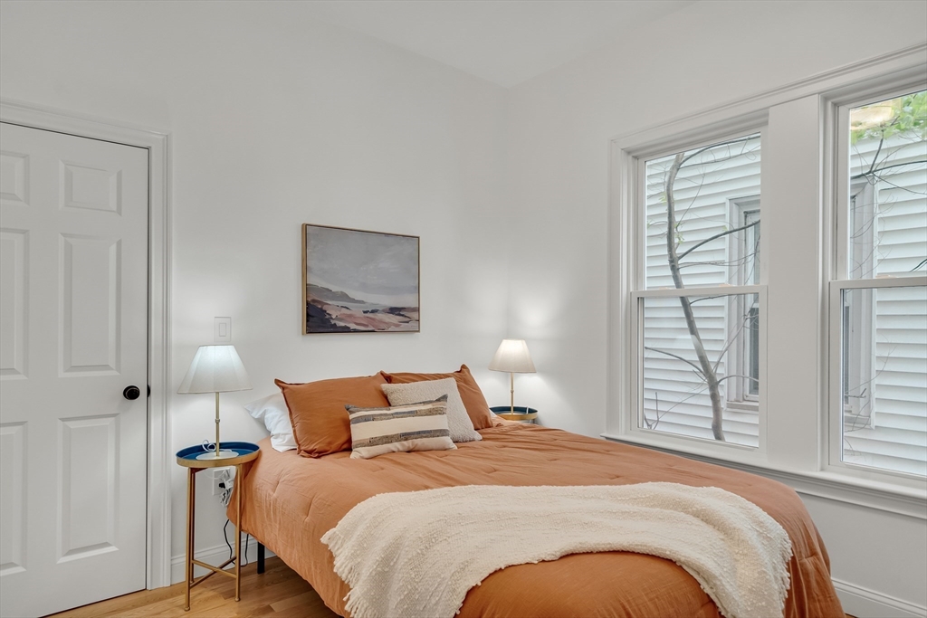 3 bed, 2 bath apartment for rent at 54 Park St Unit 1, Ward Two — photo 7 of 16