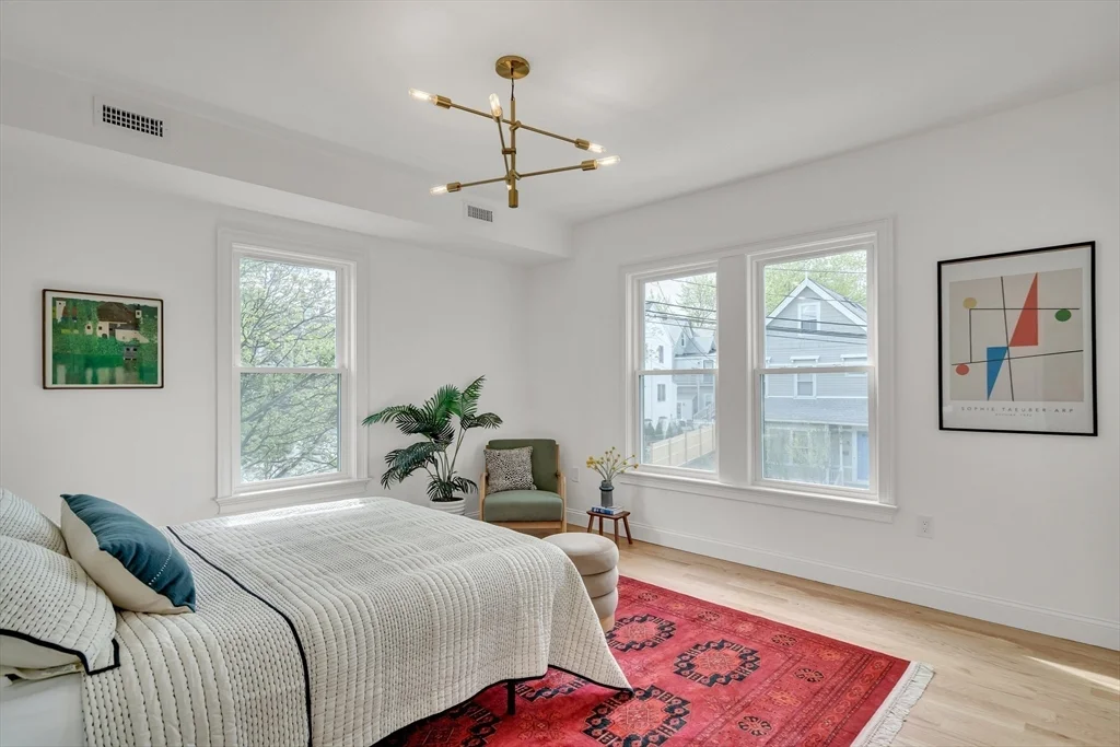 3 bed, 2 bath apartment for rent at 54 Park St Unit 2, Ward Two — photo 9 of 18