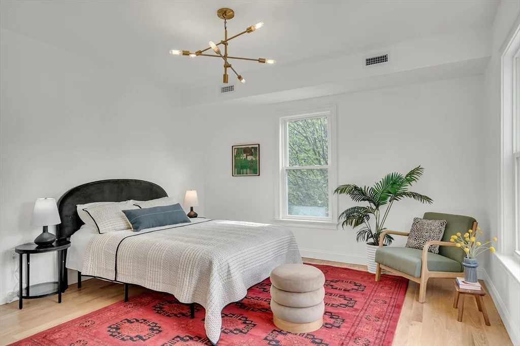 3 bed, 2 bath apartment for rent at 54 Park St Unit 2, Ward Two — photo 8 of 18
