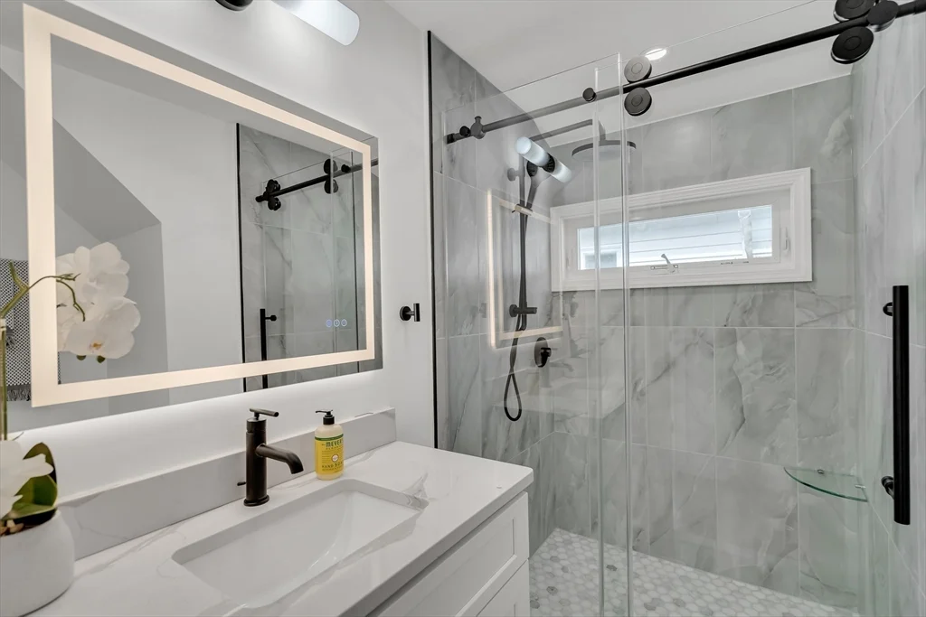 3 bed, 2 bath apartment for rent at 54 Park St Unit 2, Ward Two — photo 15 of 18