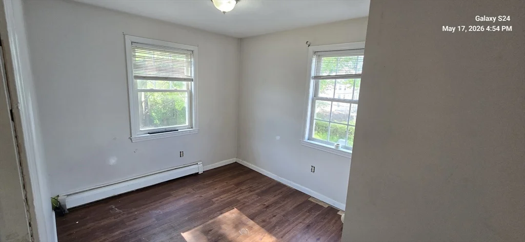 3 bed, 1 bath apartment for rent at 54 Penn Ave Unit 0, Worcester — photo 16 of 20