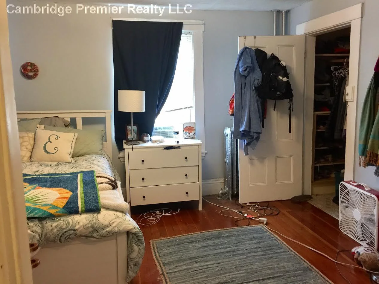 3 bed, 1 bath apartment for rent at 54 Pleasant St Unit 2, Cambridgeport — photo 28 of 29