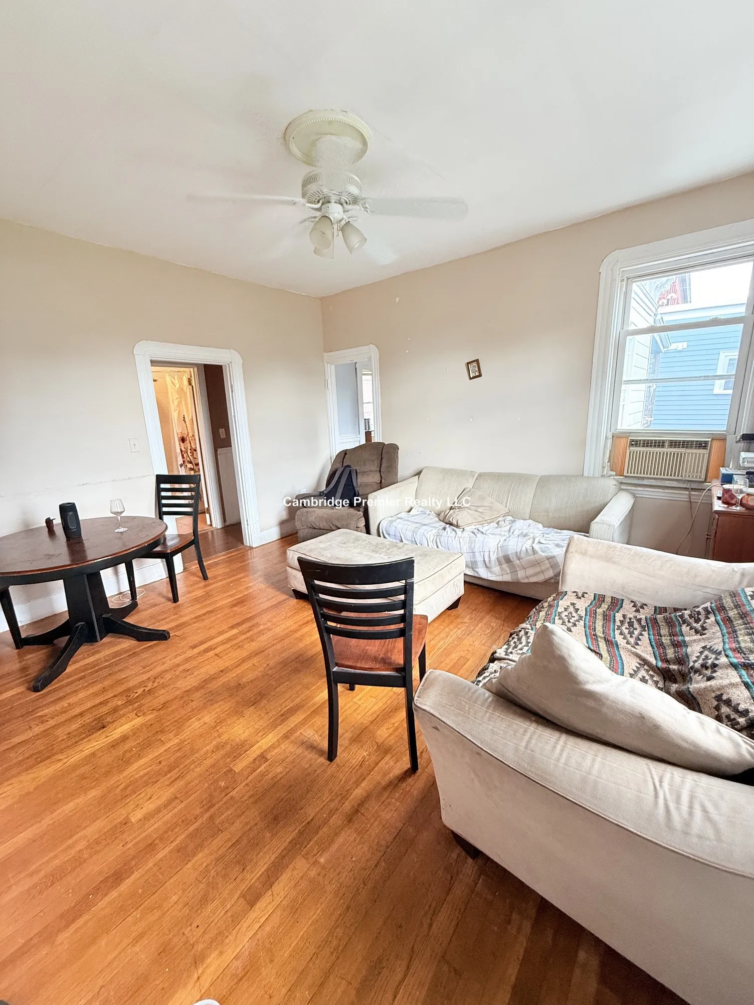 3 bed, 1 bath apartment for rent at 54 Pleasant St Unit 2, Cambridgeport — photo 9 of 29