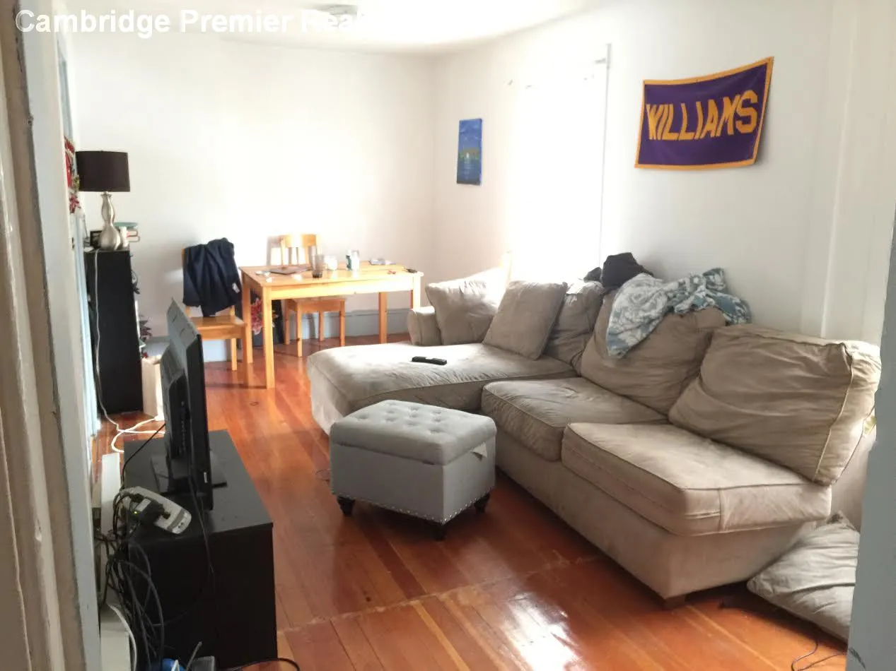 3 bed, 1 bath apartment for rent at 54 Pleasant St Unit 2, Cambridgeport — photo 24 of 29
