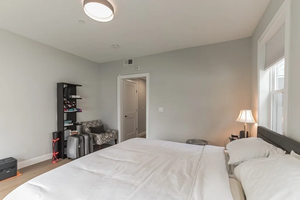 3 bed, 2 bath apartment for rent at 54 Pleasant St Unit 5, Dorchester — photo 12 of 26