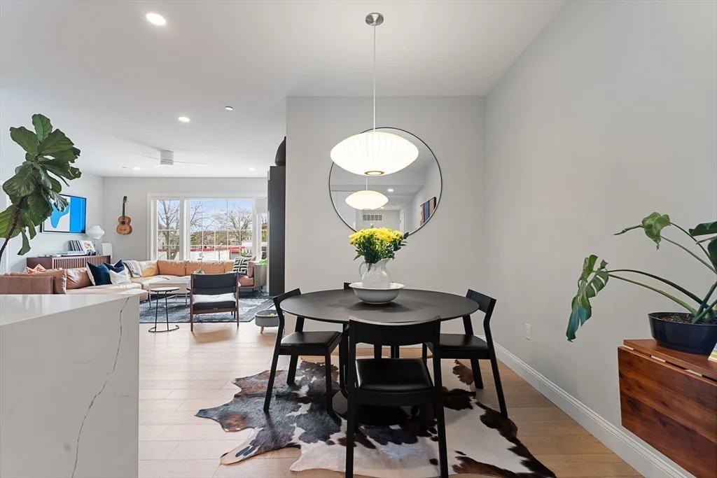 3 bed, 2 bath apartment for rent at 54 Pleasant St Unit 9, Dorchester — photo 5 of 15