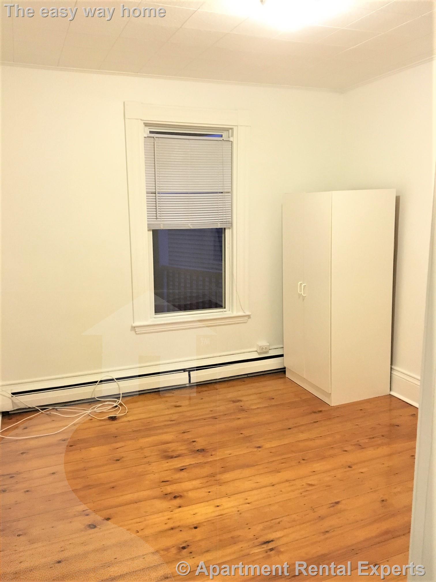 3 bed, 2 bath apartment for rent at 54 Portsmouth St Unit 2, Kendall Square — photo 7 of 14